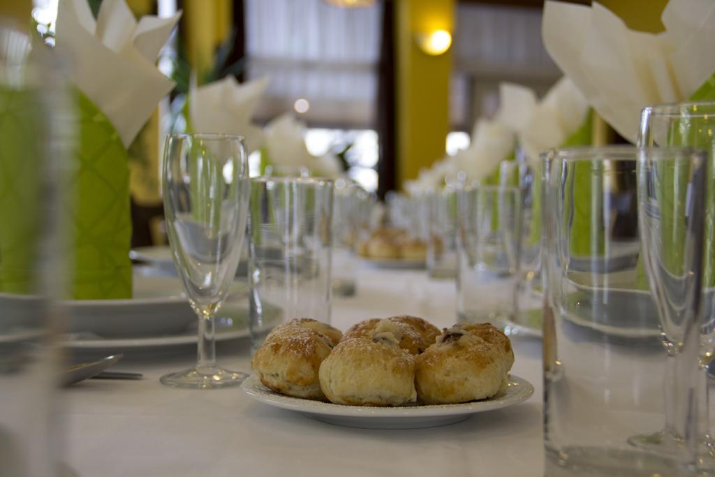 Penzion Oaza Hotel Luhačovice Buitenkant foto